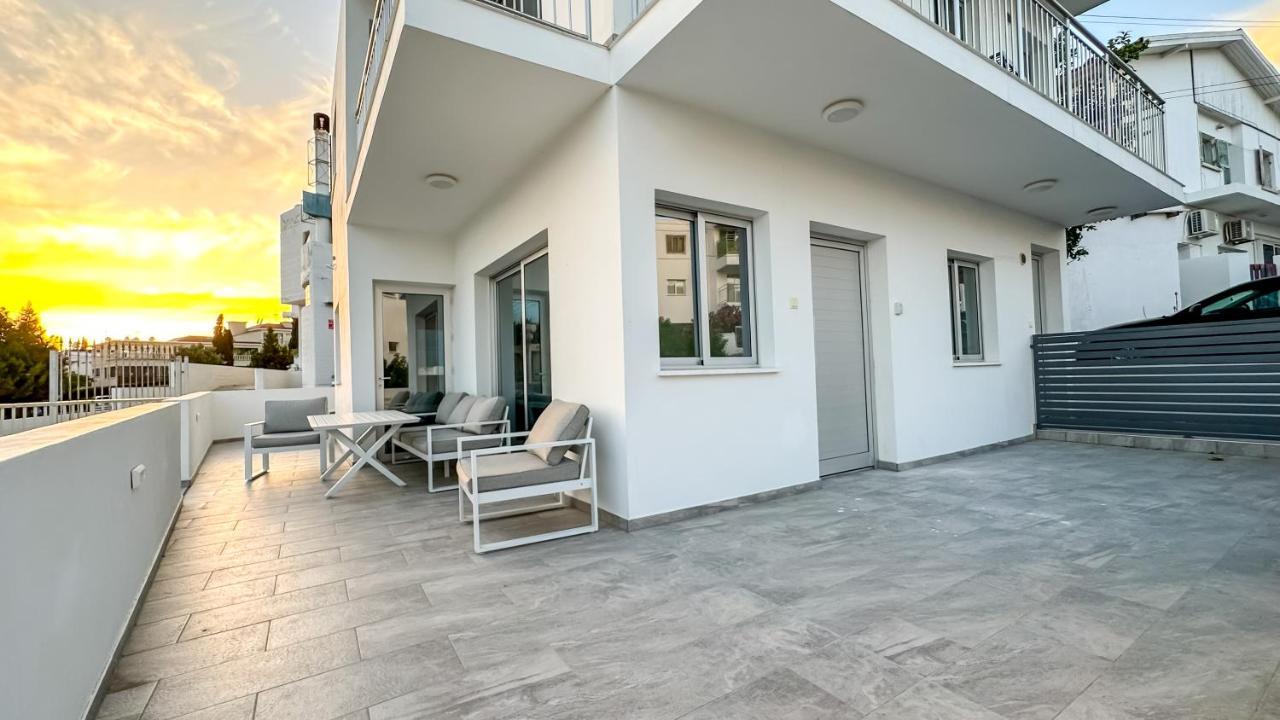 Vacation Mode Apartment Aya Napa Dış mekan fotoğraf